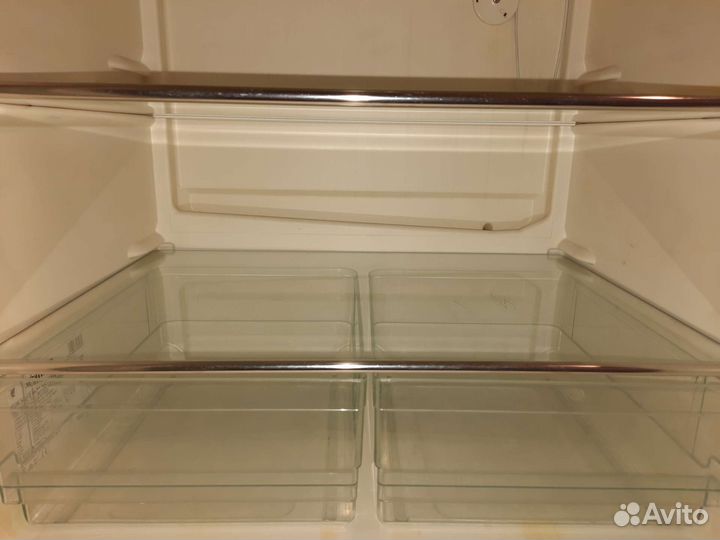 Запчасти для Холодильника Liebherr CUN 30210