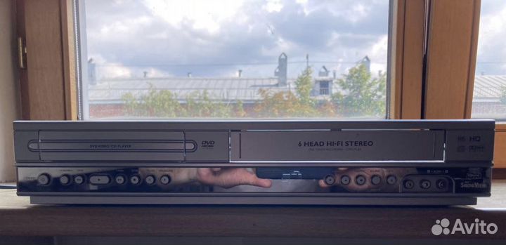 Philips проигрыватель CD/DVD + VHS kombi