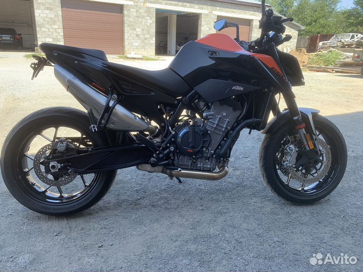 KTM Duke 890 2022