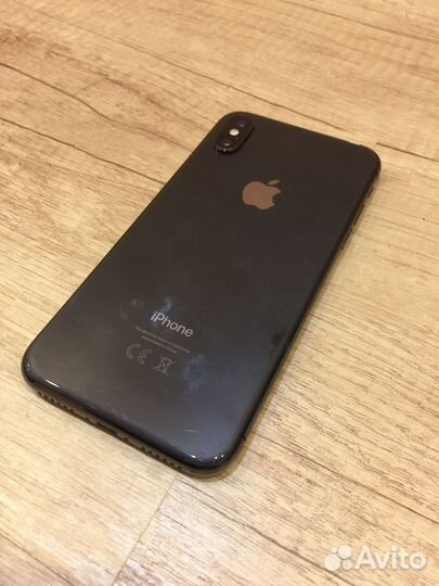 iPhone X, 64 ГБ