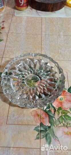 Хрустальная пепельница