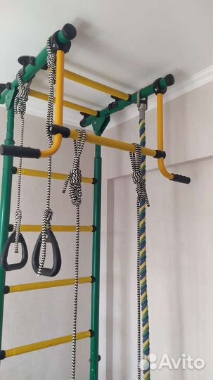 Шведская стенка с турником бу