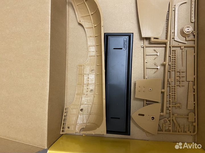 Сборная модель корабля