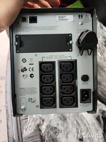 Ибп apc Smart ups 1000VA LCD