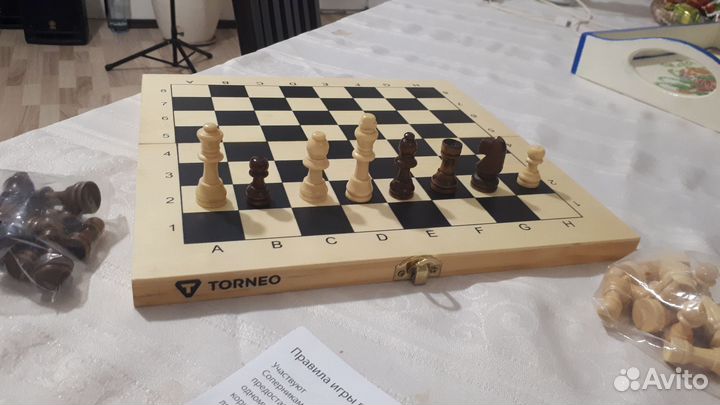 Шахматы деревянные новые