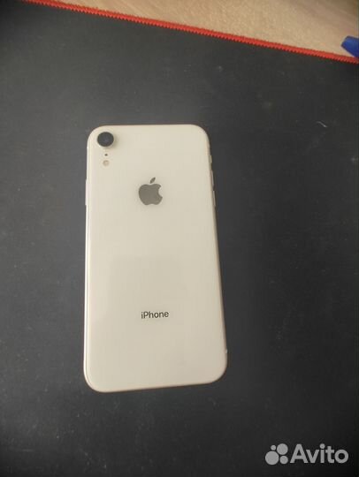 iPhone Xr, 64 ГБ
