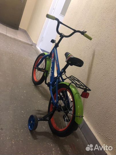 Детский велосипед новый
