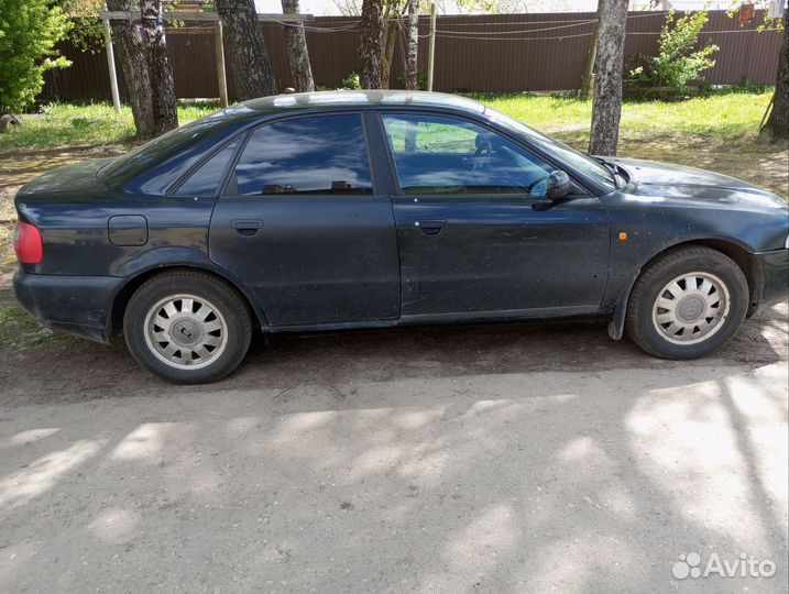 Audi A4 1.8 МТ, 1997, 410 000 км