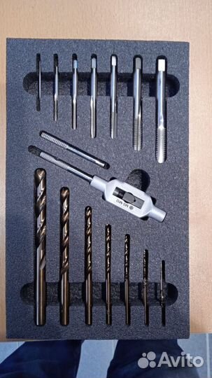 Набор метчиков