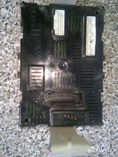 Блок комфорта Ниссан Тиида Nissan Tiida 1.6