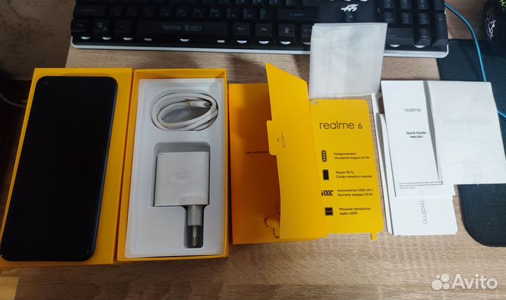 realme 6, 4/128 ГБ