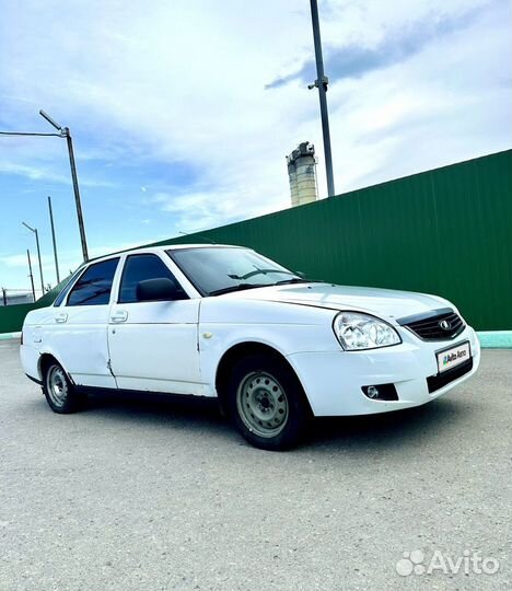 LADA Priora 1.6 МТ, 2013, 200 000 км