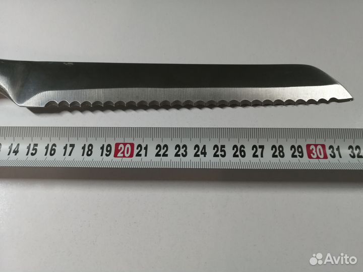 Нож кухонный хлебный