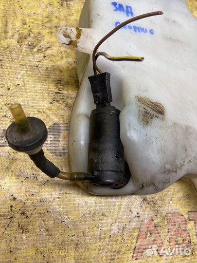 Бачок омывателя задний Ford Scorpio лифтбек BRE