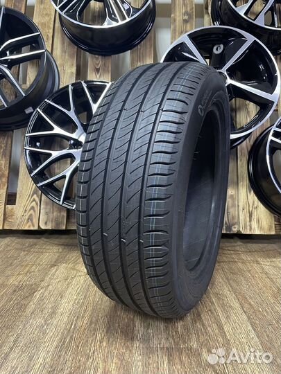 Michelin Primacy 4+ 205/55 R17 95V