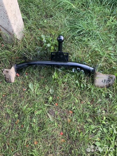 Фаркоп на ваз 2110