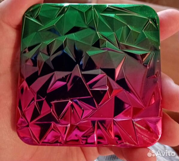 Зеркальце карманное