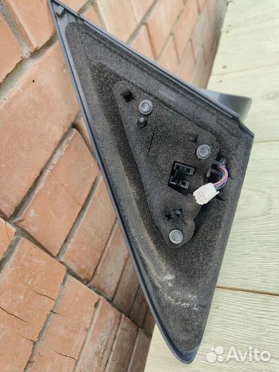 Правое зеркало Mazda 3 MPS 2009