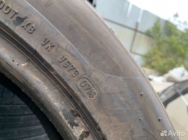 Pirelli Ice Zero FR SUV 295/40 R21