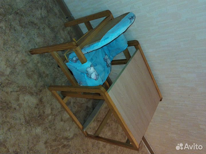 Детский столик и стульчик