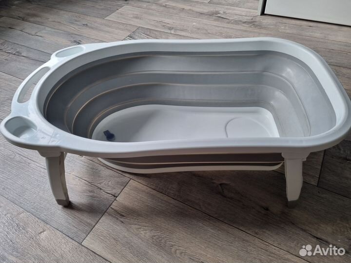 Ванночка складная для купания новорожденного