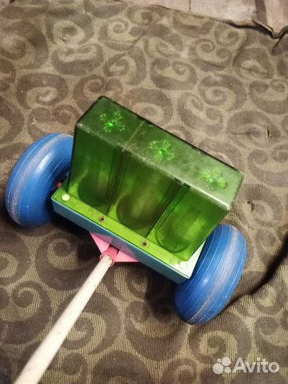 Ретро редкая игрушка каталка СССР
