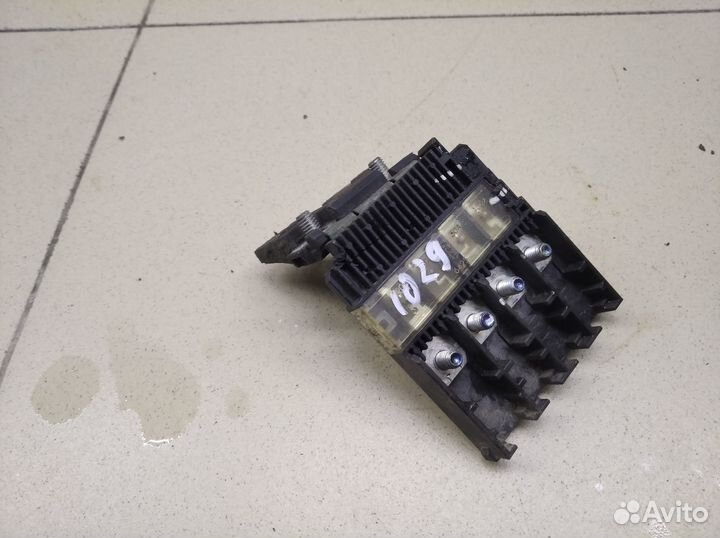 Блок предохранителей L200 (KB) 2006-2016