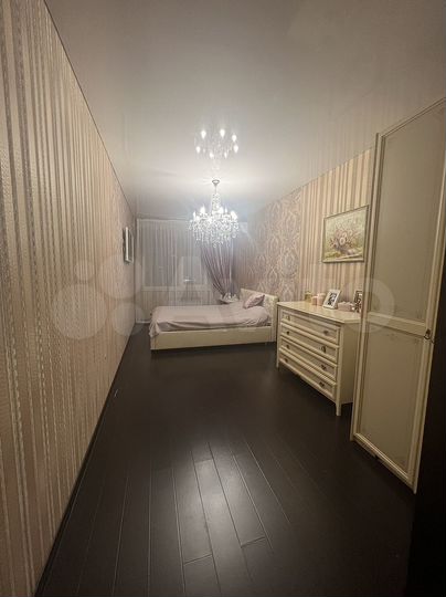 2-к. квартира, 65 м², 3/9 эт.