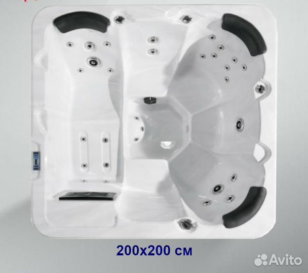 Гидромассажный спа бассейн