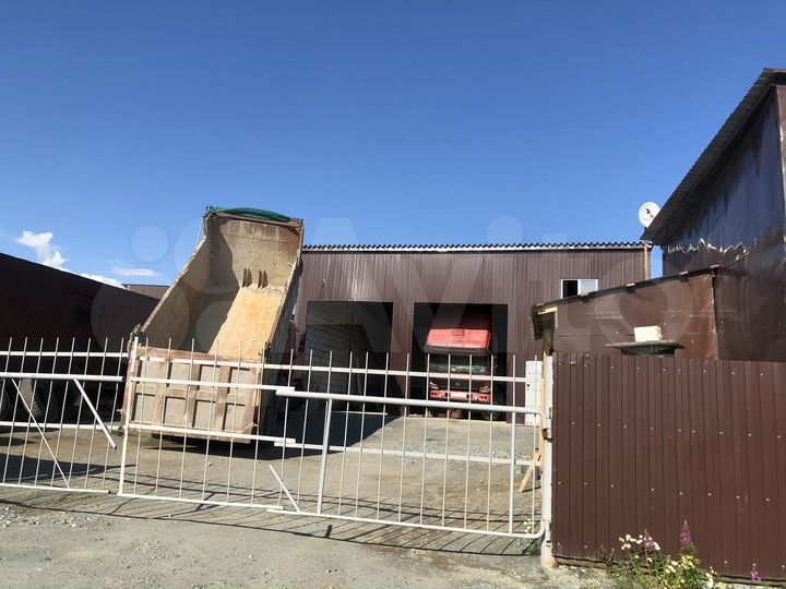 Здание, 196.5 м²