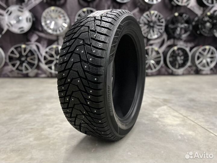Hankook Winter i'Pike X W429A 225/45 R18 95T