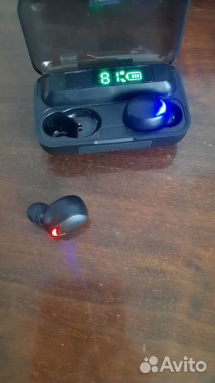 Беспроводные наушники новые