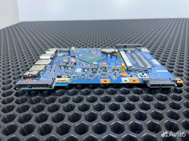 Материнская плата EX2519 / N15W4 / dominno BA MB 1