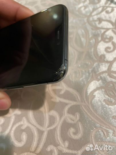 iPhone 11 Pro, 64 ГБ