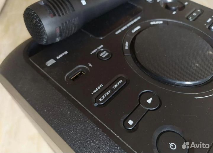 Аренда активной колонки Sony с микрофоном