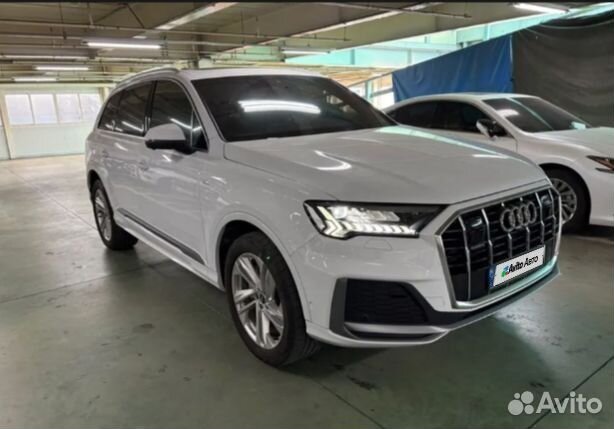 Audi Q7 3.0 AT, 2022, 42 242 км