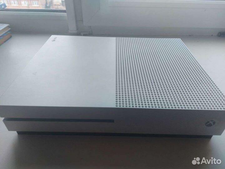 Xbox One S