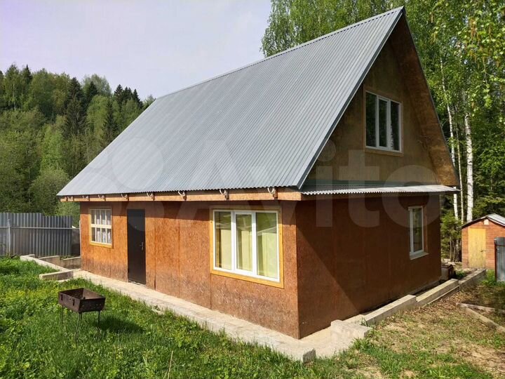 Дом 97,7 м² на участке 6 сот.