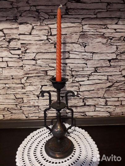 Для интерьера подсвечники,рамки для фото