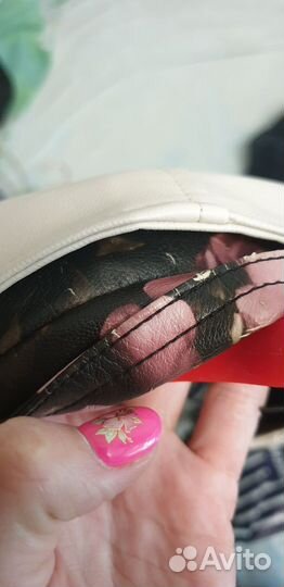 Куртка кожаная женская