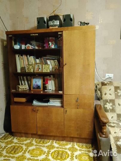 Шкаф книжный бу