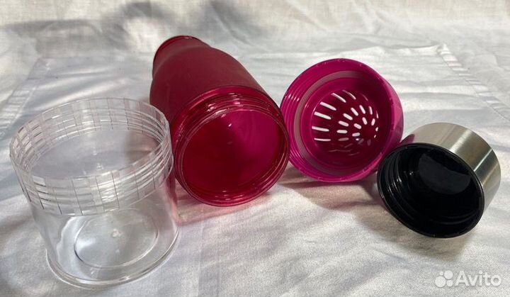 Бутылка для воды спортивная