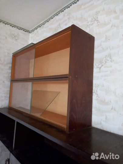 Полка книжная