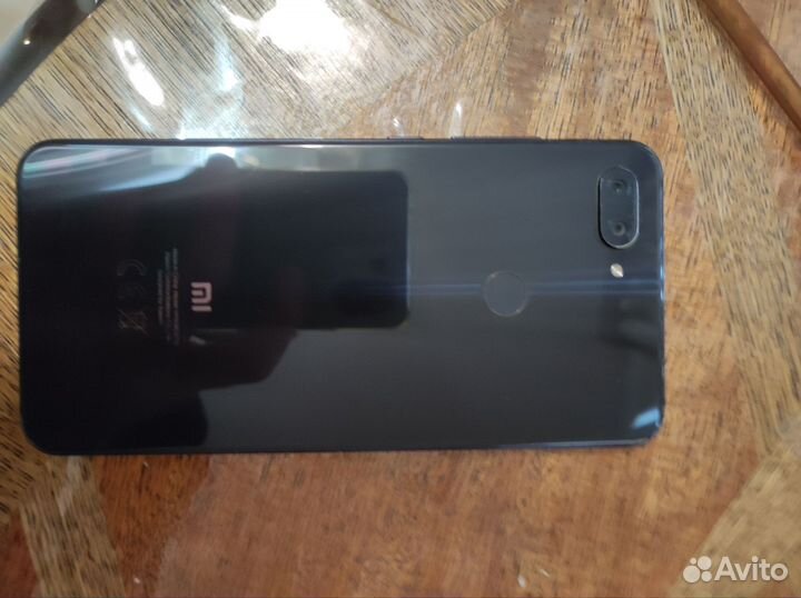 Xiaomi Mi 8 Lite, 4/64 ГБ