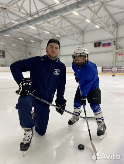 Тренер по хоккею