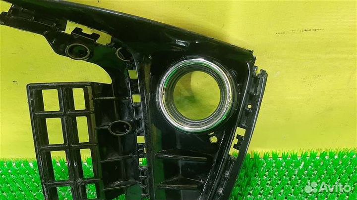 Накладка противотуманной фары передняя левая Kia