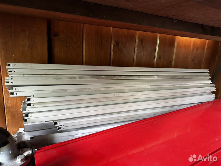 Полка стеллажная красная 125*30 см 30 шт мдм