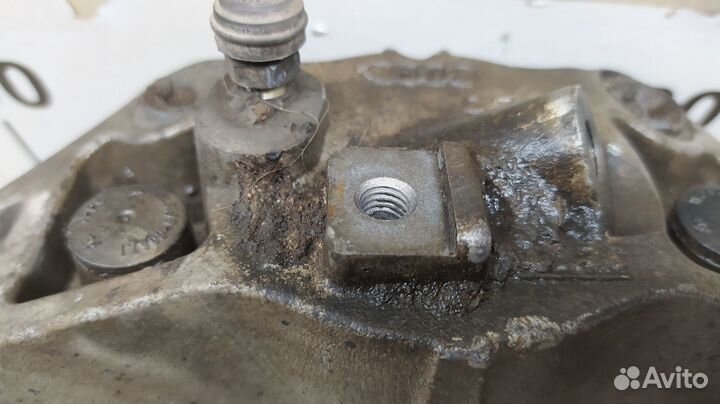 Суппорт передний правый A6 C6,4F 2005-2011