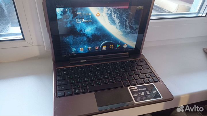 Планшет asus eee Pad TF101