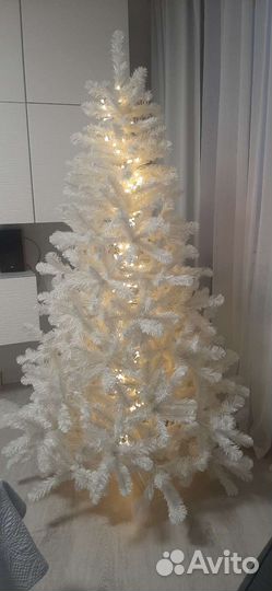 Ёлка белая 180 см продается без игрушек